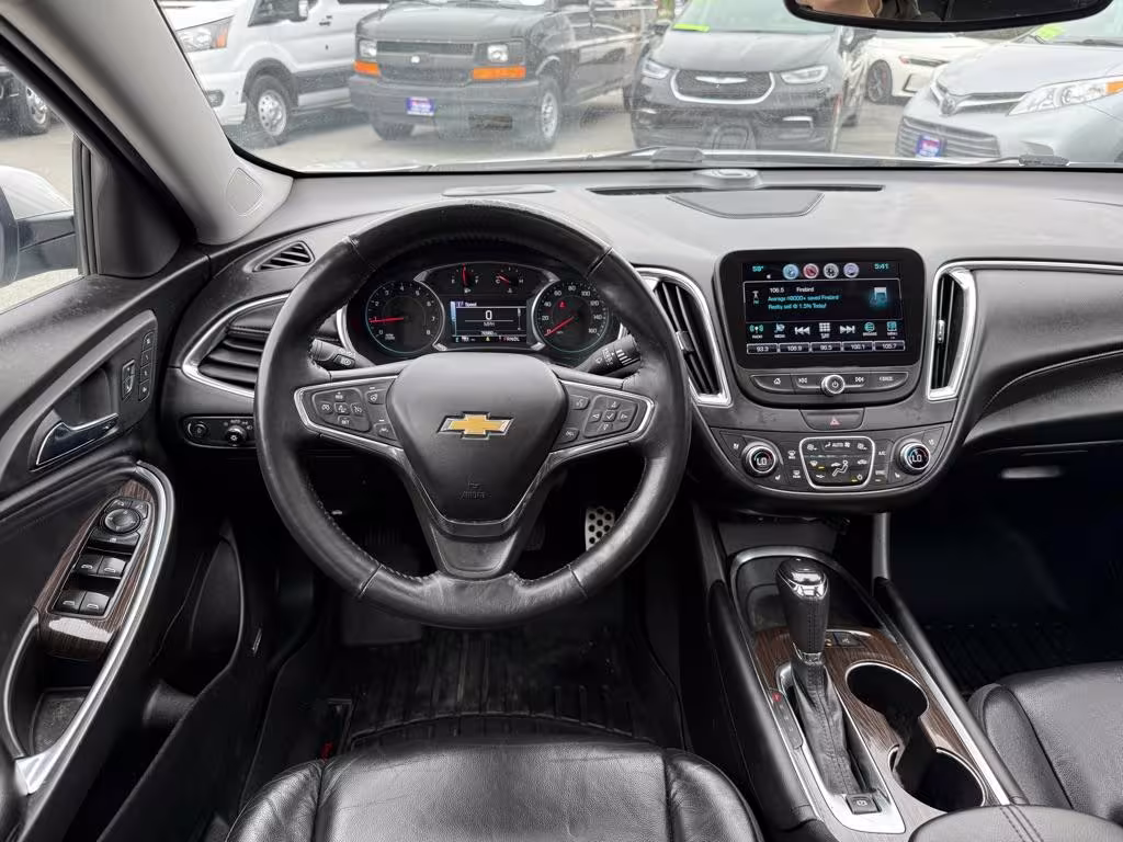 2016 Chevrolet Malibu - 1G1ZH5SX4GF308697 - Image #4
