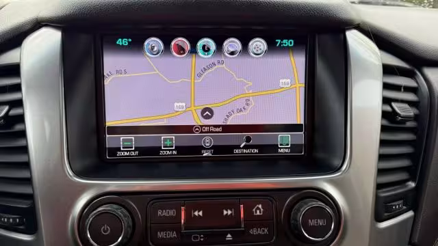 2016 Chevrolet Tahoe - 1GNSKCKCXGR136306 - Image #13
