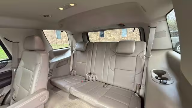 2016 Chevrolet Tahoe - 1GNSKCKCXGR136306 - Image #20