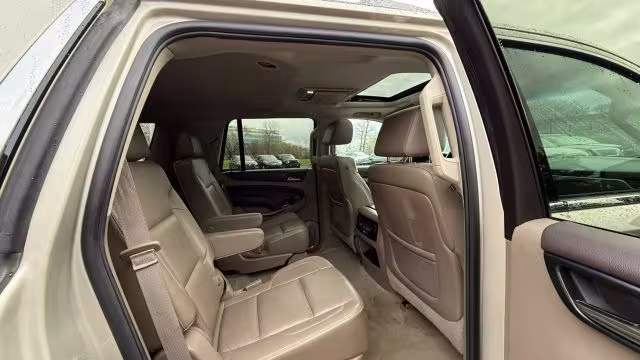 2016 Chevrolet Tahoe - 1GNSKCKCXGR136306 - Image #24