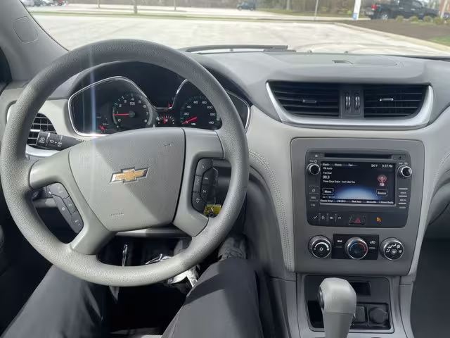2016 Chevrolet Traverse - 1GNKRFED2GJ249134 - Image #10