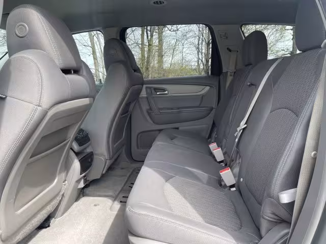 2016 Chevrolet Traverse - 1GNKRFED2GJ249134 - Image #5