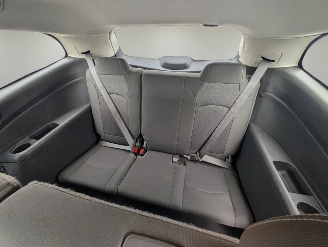 2016 Chevrolet Traverse - 1GNKRGKD7GJ195727 - Image #13