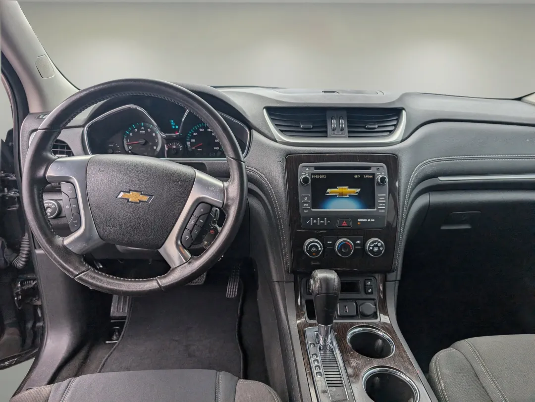 2016 Chevrolet Traverse - 1GNKRGKD7GJ195727 - Image #14