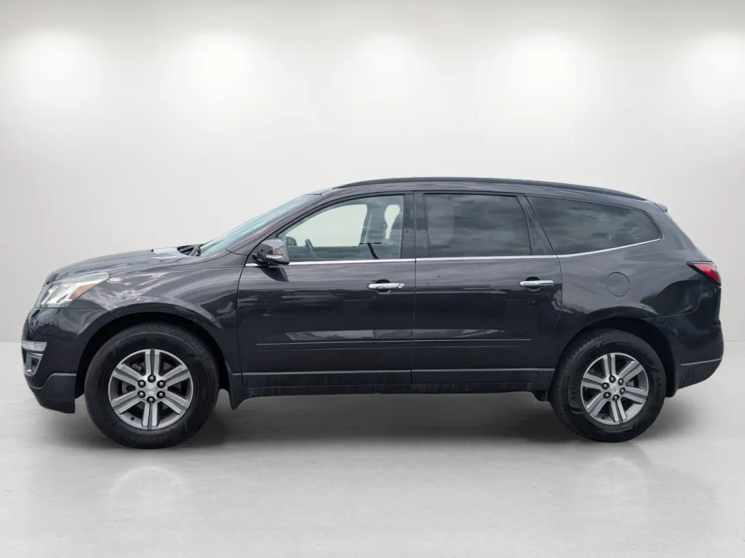 2016 Chevrolet Traverse - 1GNKRGKD7GJ195727 - Image #9