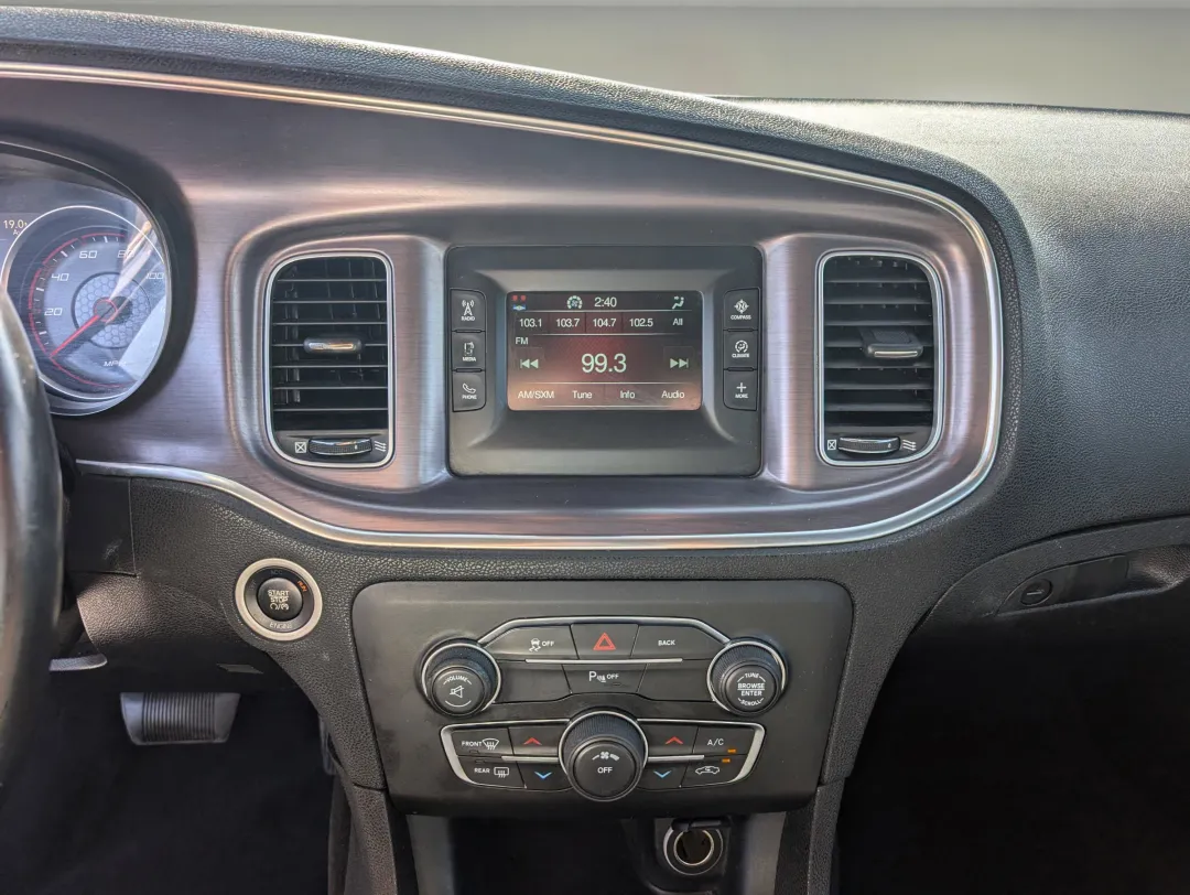 2016 Dodge Charger - 2C3CDXBG0GH109685 - Image #15