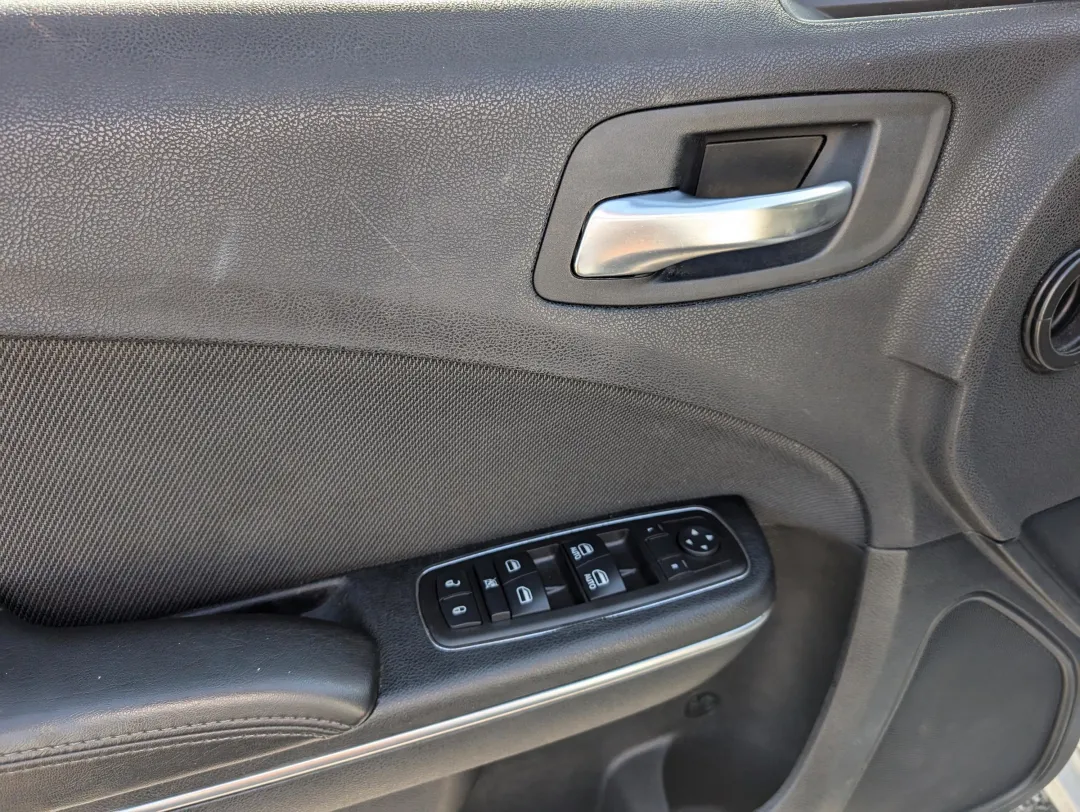 2016 Dodge Charger - 2C3CDXBG0GH109685 - Image #9