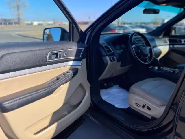2016 Ford Explorer - 1FM5K8D89GGC86930 - Image #9