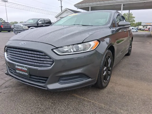2016 Ford Fusion - 1FA6P0H77G5104494 - Image #2
