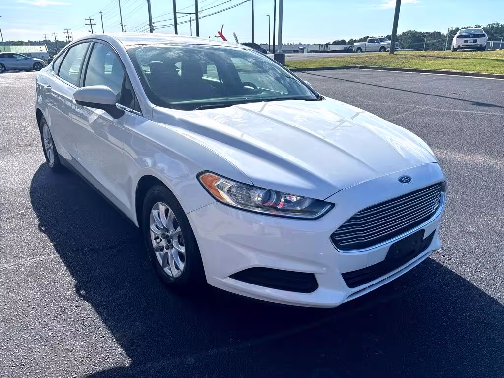 2016 Ford Fusion - 3FA6P0G74GR359926 - Image #4