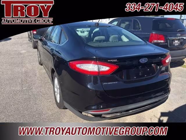 2016 Ford Fusion - 3FA6P0G76GR127375 - Image #3