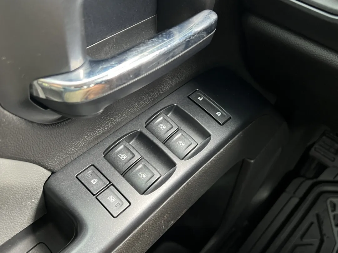 2016 GMC Sierra 1500 - 1GTR1LEC3GZ341066 - Image #26