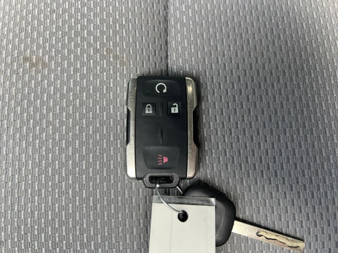 2016 GMC Sierra 1500 - 1GTR1LEC3GZ341066 - Image #4