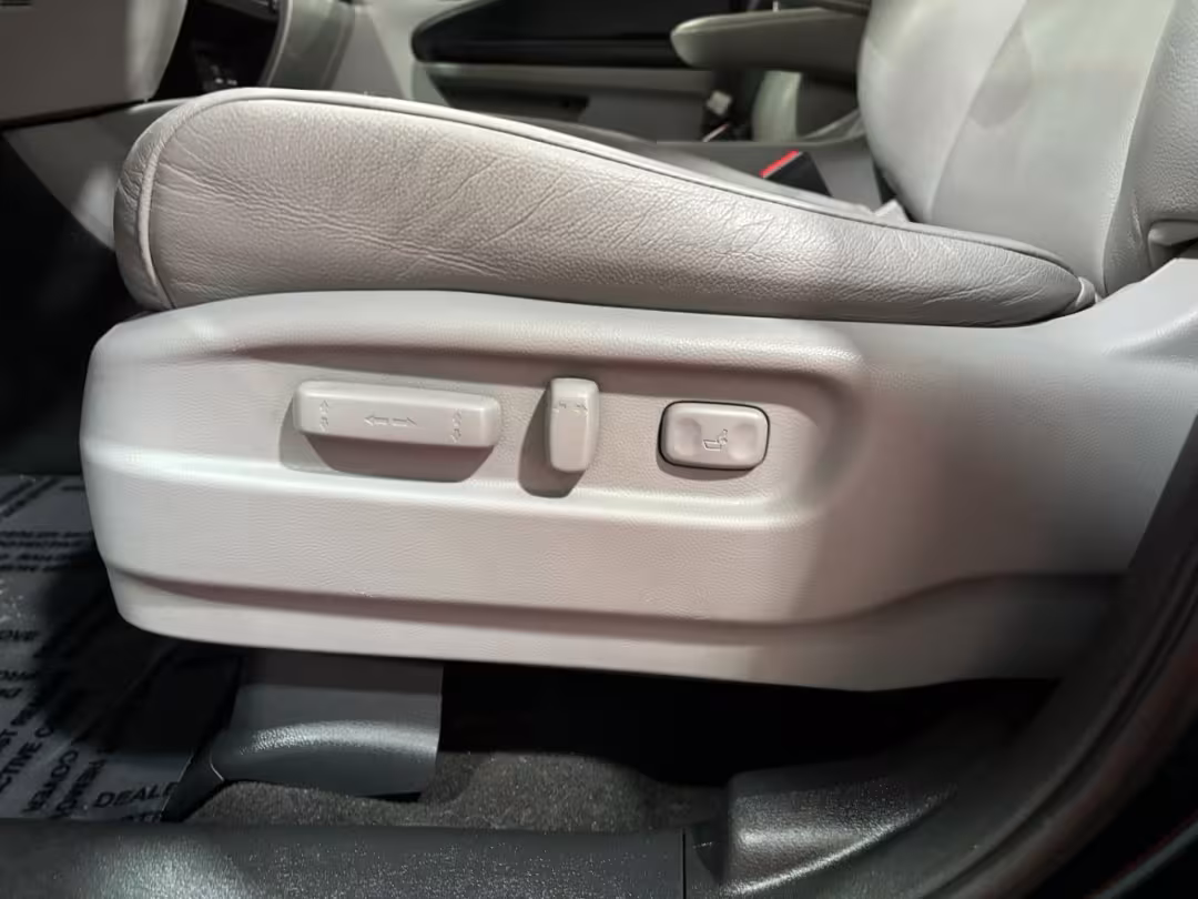 2016 Honda Pilot - 5FNYF6H98GB079744 - Image #33