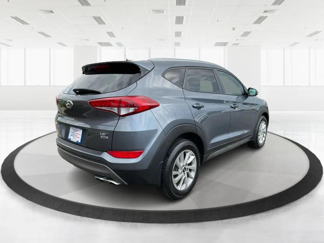 2016 Hyundai Tucson - KM8J3CA24GU094928 - Image #3