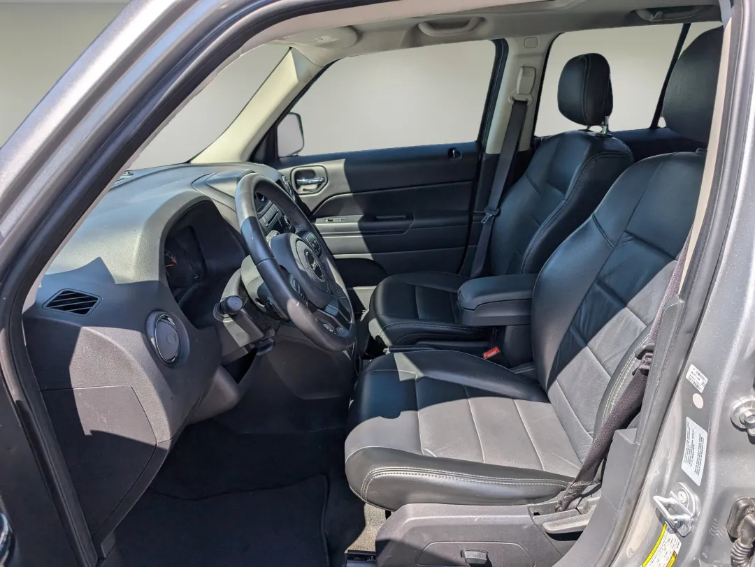 2016 Jeep Patriot - 1C4NJPFA9GD749331 - Image #11