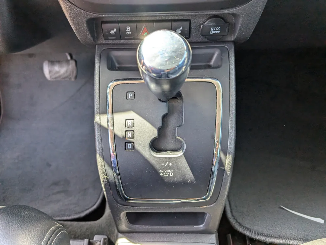 2016 Jeep Patriot - 1C4NJPFA9GD749331 - Image #15