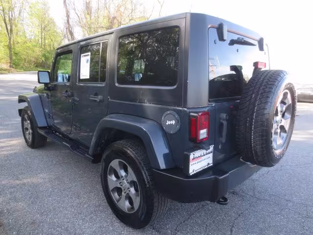 2016 Jeep Wrangler - 1C4HJWEG5GL253316 - Image #4