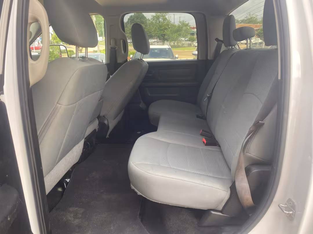 2016 Ram 1500 - 1C6RR7KT0GS102191 - Image #14