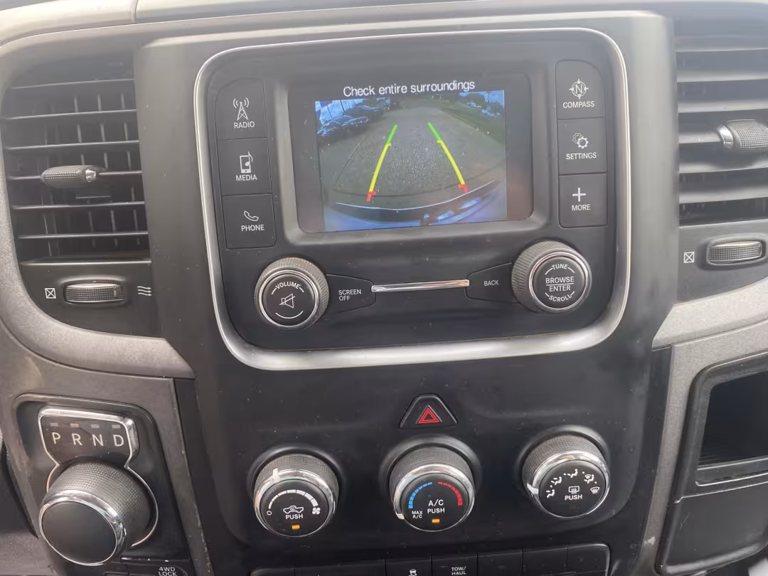2016 Ram 1500 - 1C6RR7KT0GS102191 - Image #19