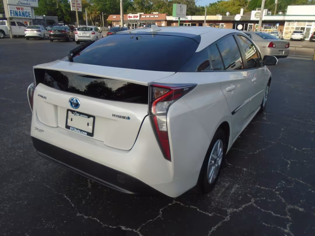 2016 Toyota Prius - JTDKBRFU1G3520489 - Image #3
