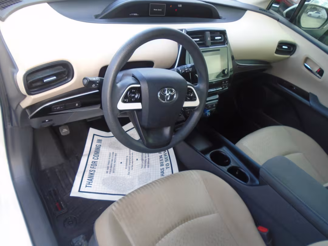2016 Toyota Prius - JTDKBRFU1G3520489 - Image #9