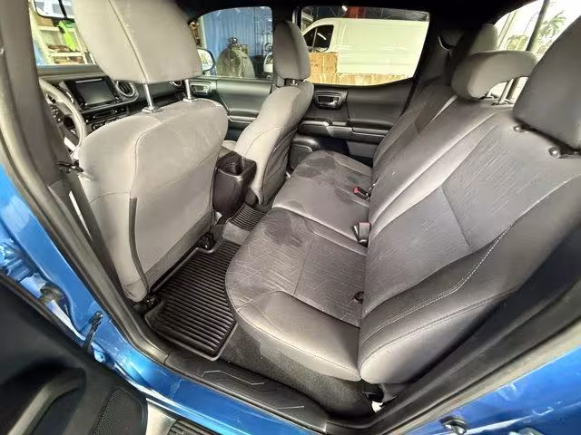 2016 Toyota Tacoma - 5TFCZ5AN7GX007488 - Image #11