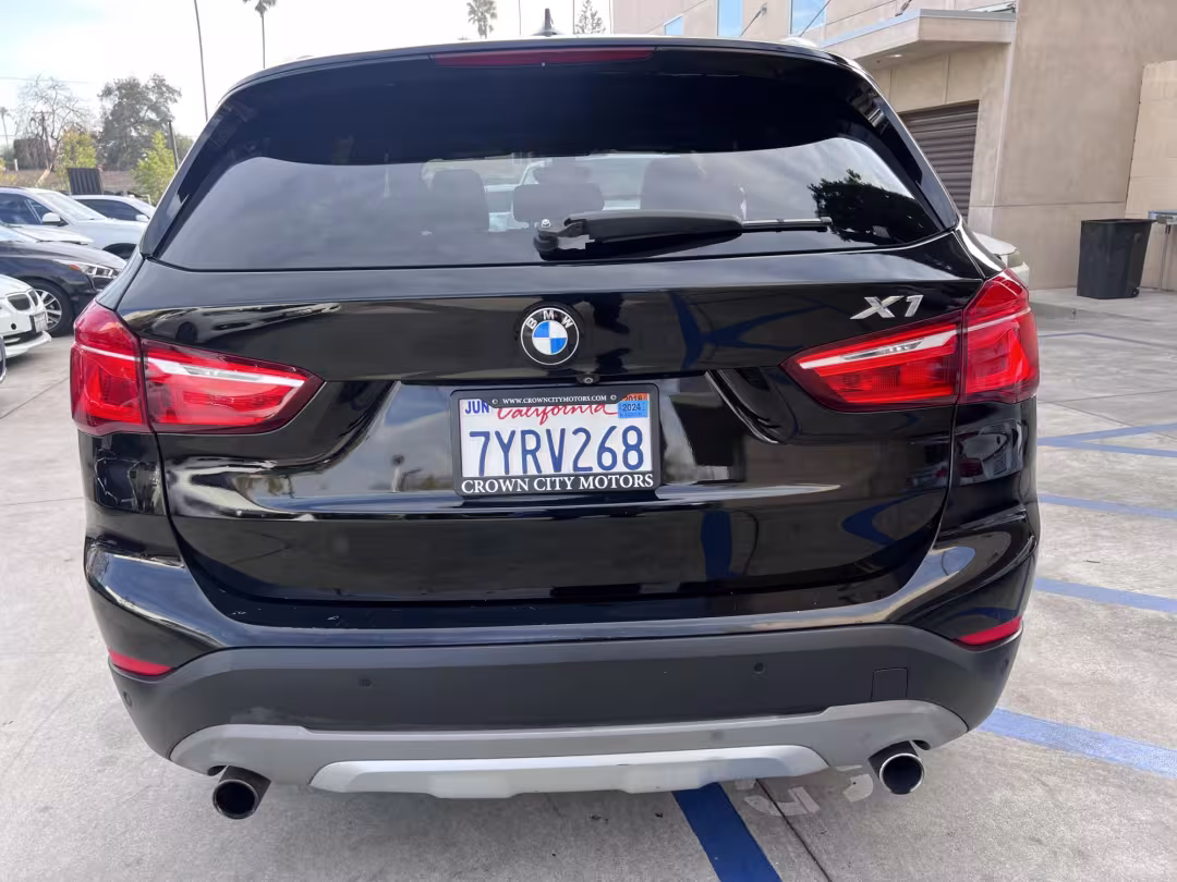 2017 BMW X1 - WBXHU7C33H5H35355 - Image #6