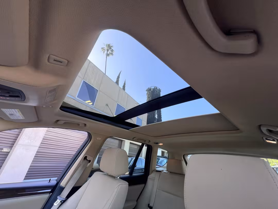 2017 BMW X3 - 5UXWZ7C51H0V85178 - Image #13