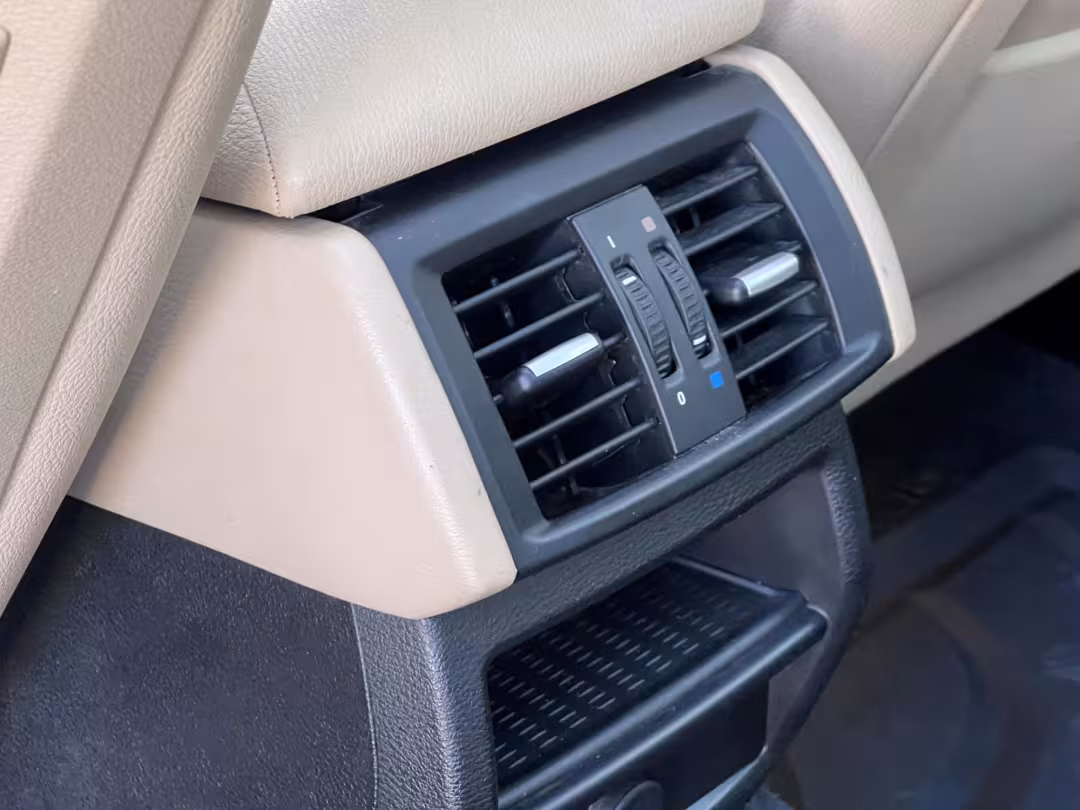 2017 BMW X3 - 5UXWZ7C51H0V85178 - Image #18