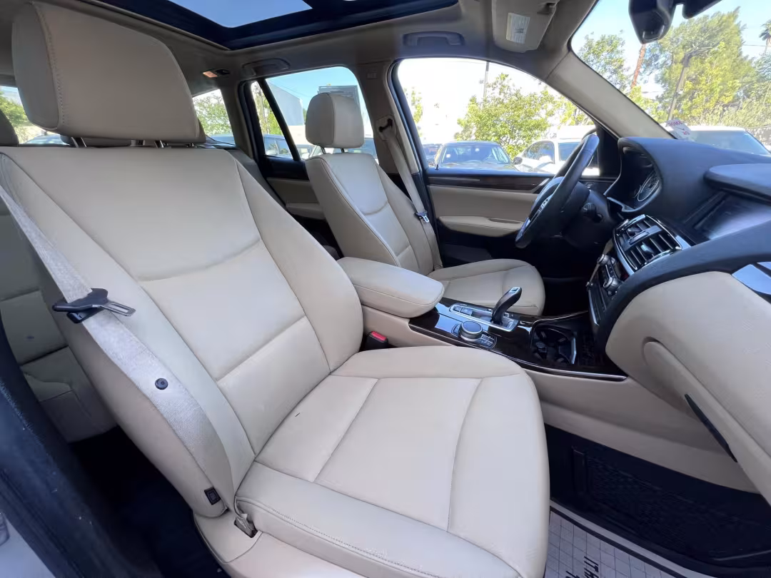 2017 BMW X3 - 5UXWZ7C51H0V85178 - Image #23