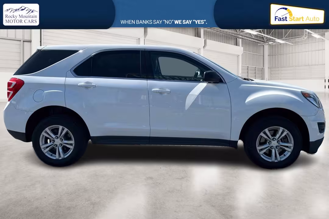 2017 Chevrolet Equinox - 2GNALBEK5H6110747 - Image #2