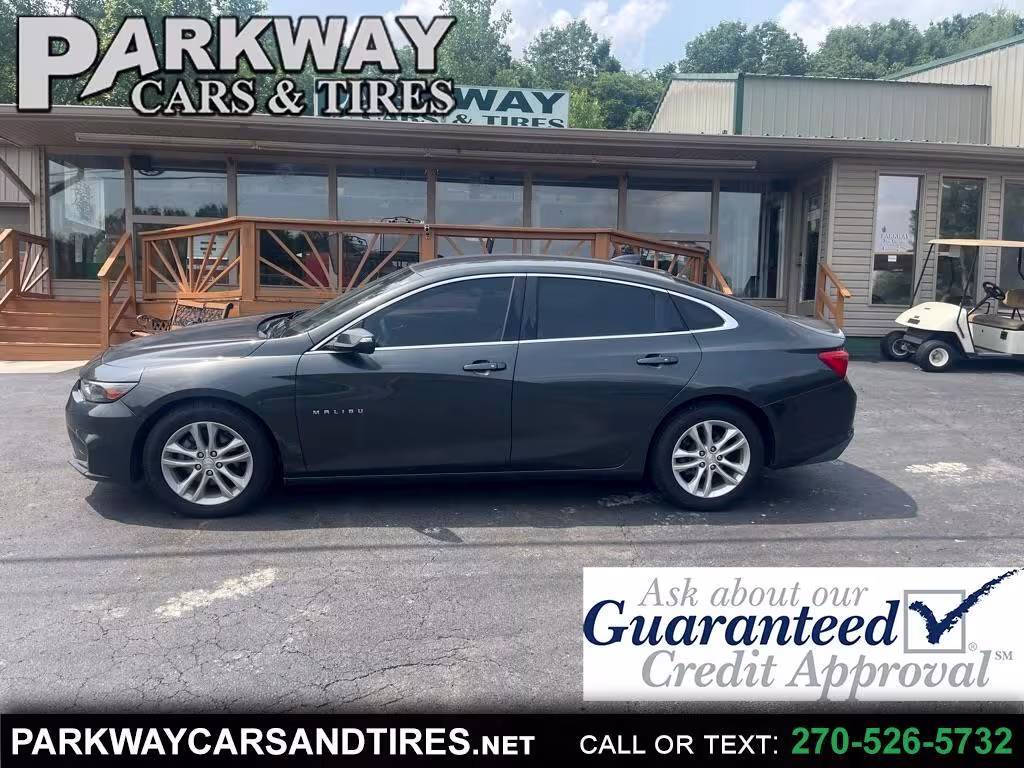 2017 Chevrolet Malibu - 1G1ZE5ST4HF158971 - Image #1