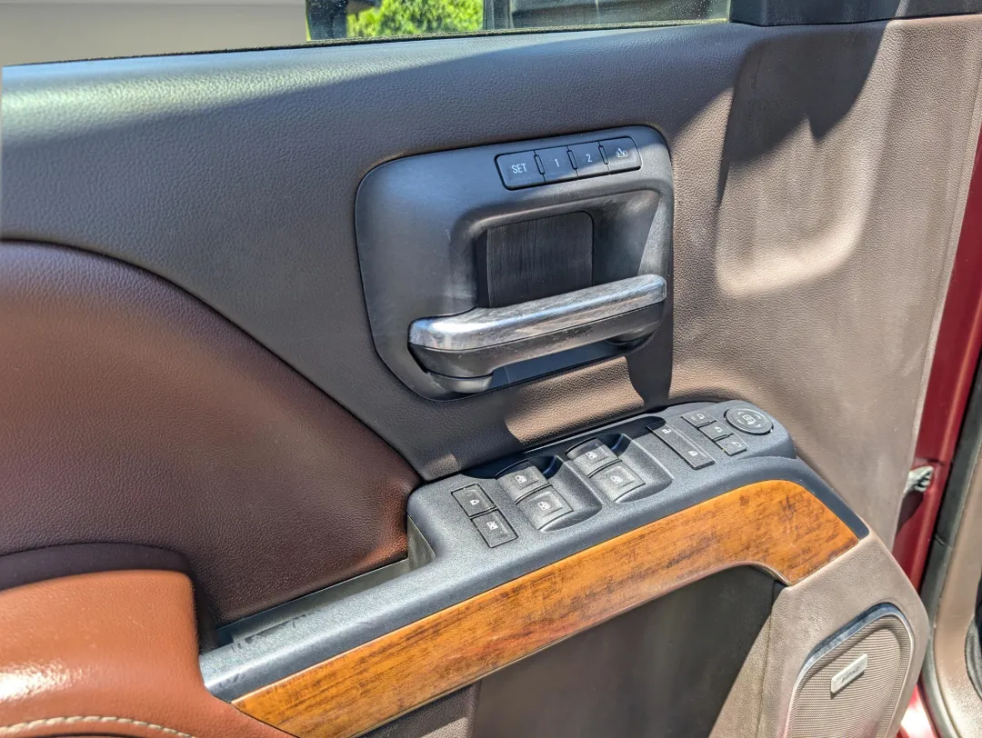 2017 Chevrolet Silverado 2500HD - 1GC1KXEY2HF155048 - Image #10