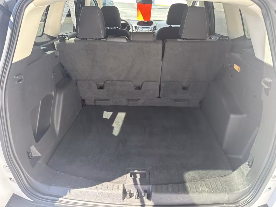 2017 Ford Escape - 1FMCU9GD3HUE83272 - Image #12
