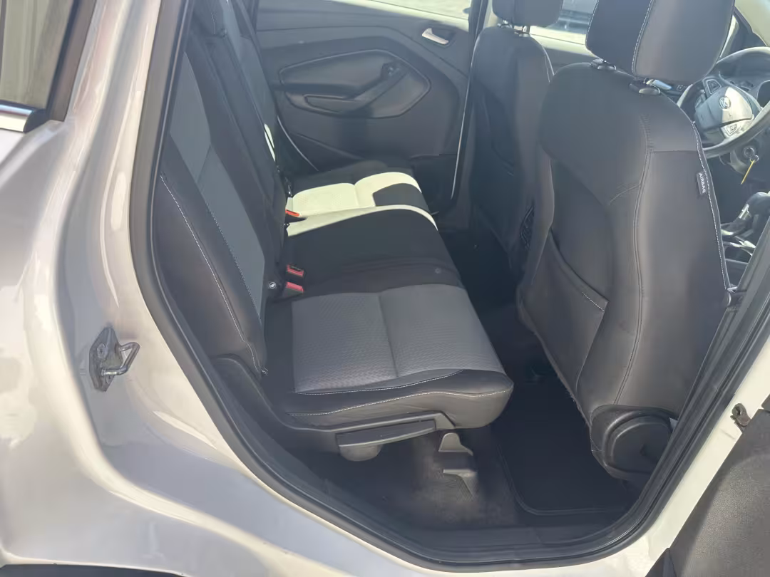 2017 Ford Escape - 1FMCU9GD3HUE83272 - Image #14