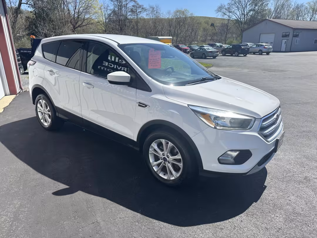 2017 Ford Escape - 1FMCU9GD3HUE83272 - Image #19