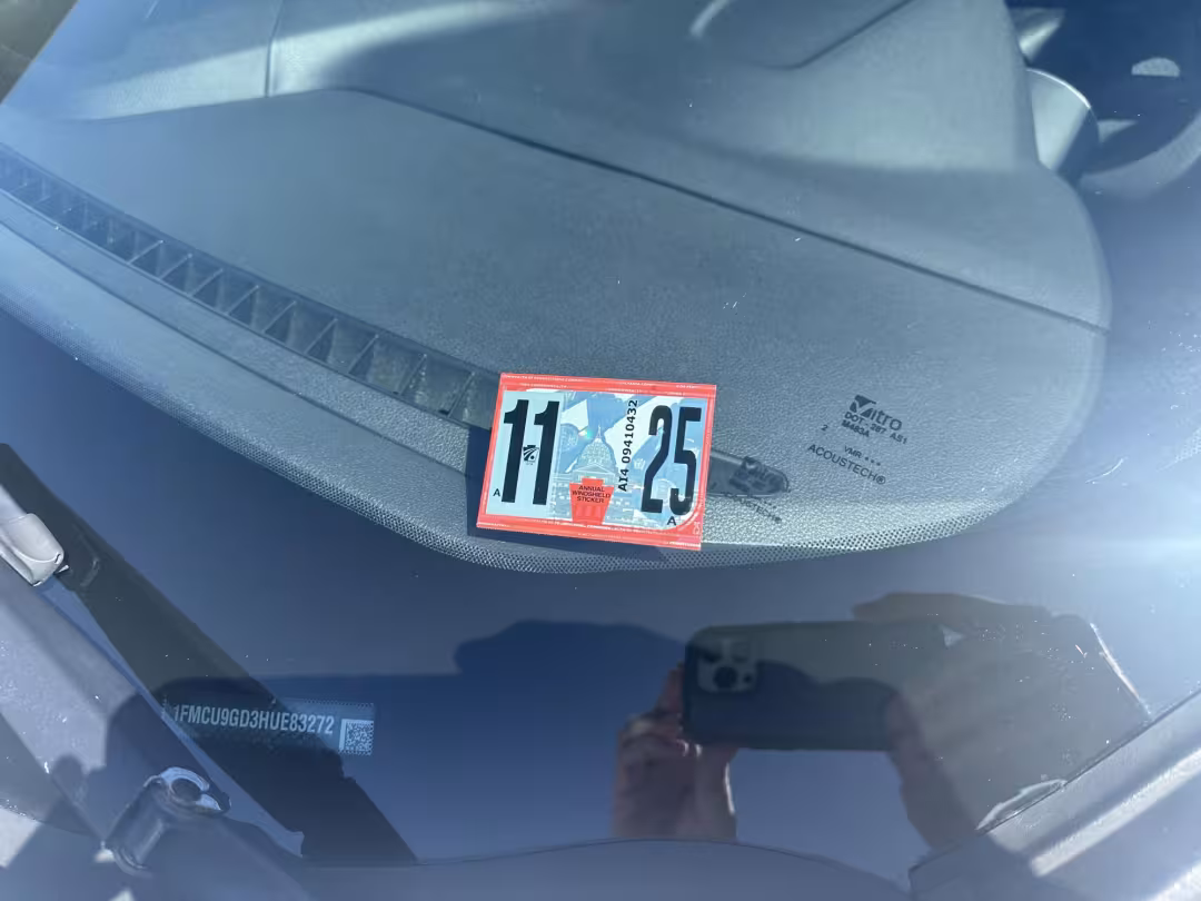 2017 Ford Escape - 1FMCU9GD3HUE83272 - Image #2