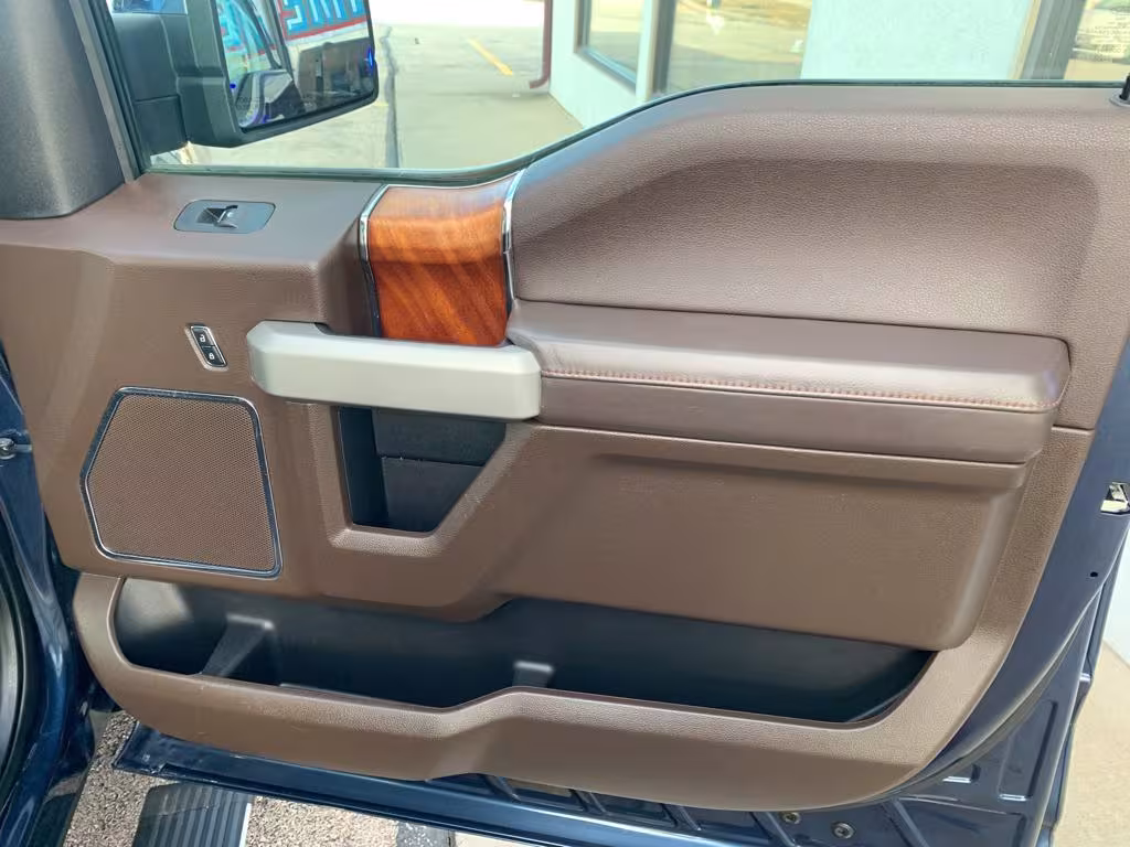 2017 Ford F-150 - 1FTEW1EG0HFA42306 - Image #21
