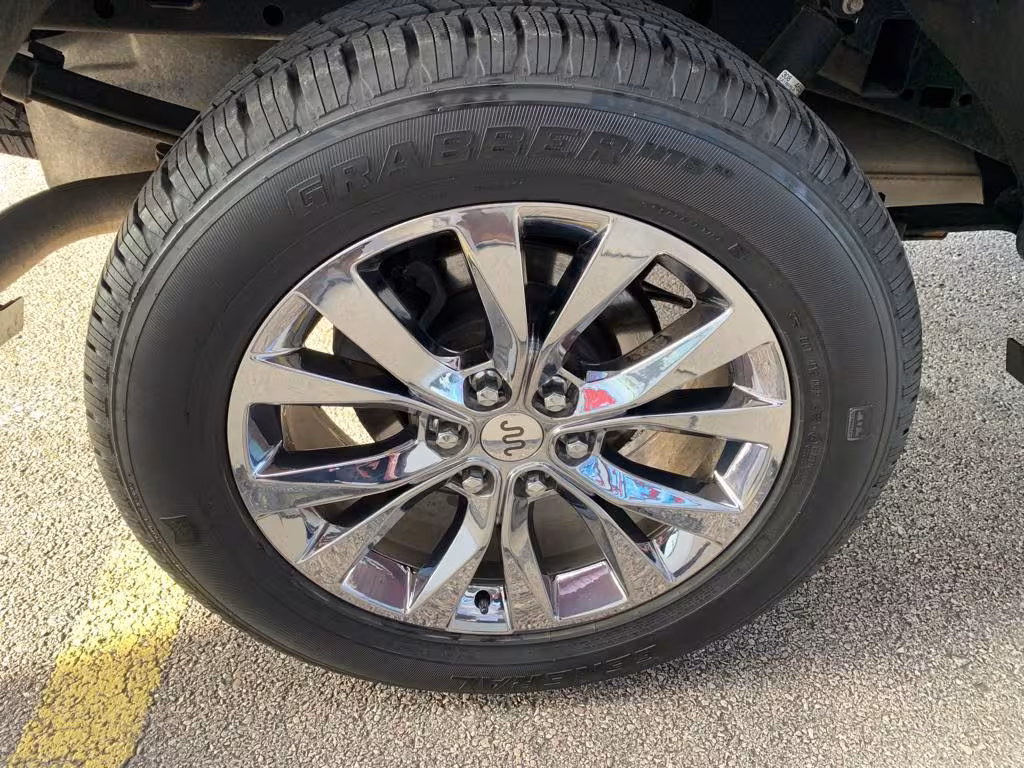 2017 Ford F-150 - 1FTEW1EG0HFA42306 - Image #9