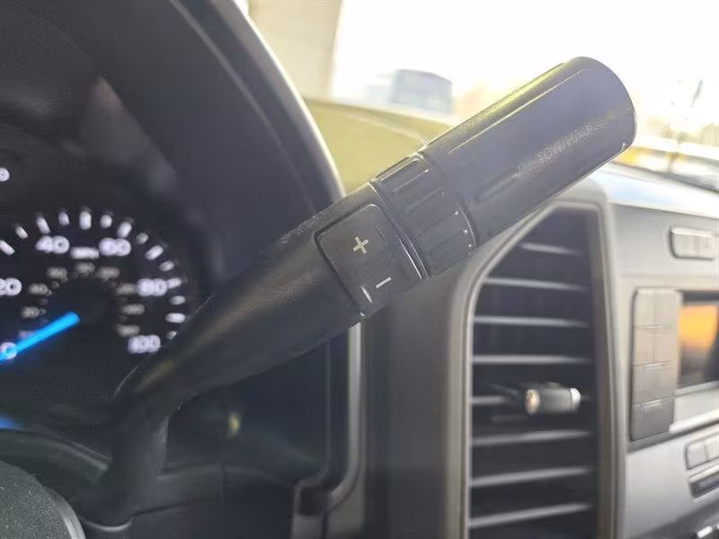 2017 Ford F-550 - 1FDUF5GT5HEE69396 - Image #21