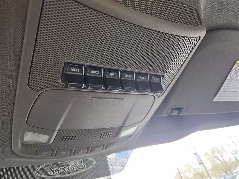 2017 Ford F-550 - 1FDUF5GT5HEE69396 - Image #27