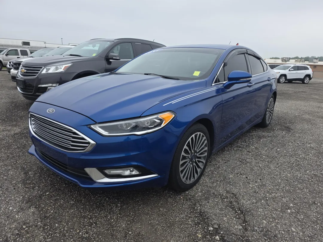 2017 Ford FUSION SE - 3FA6P0H96HR185259 - Image #2