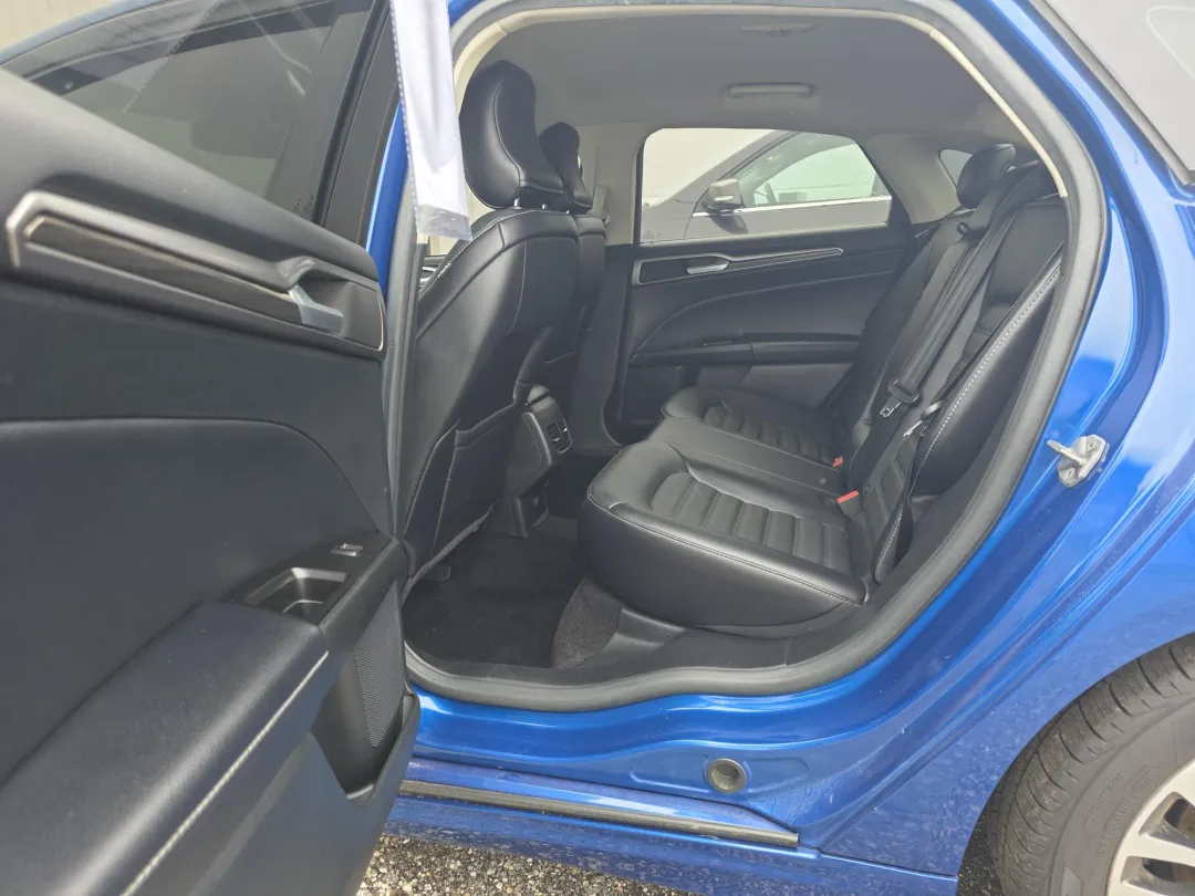 2017 Ford FUSION SE - 3FA6P0H96HR185259 - Image #7