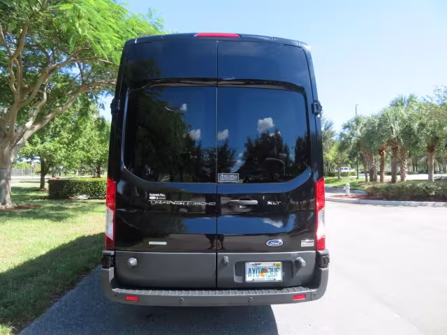 2017 Ford Transit - 1FBVU4XG3HKB20772 - Image #16