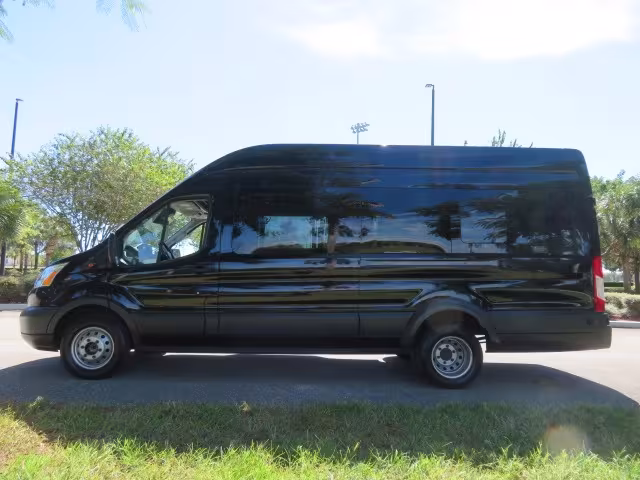 2017 Ford Transit - 1FBVU4XG3HKB20772 - Image #25