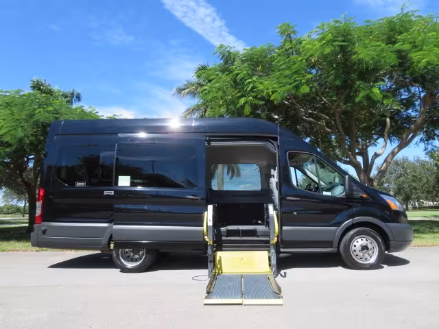 2017 Ford Transit - 1FBVU4XG3HKB20772 - Image #45