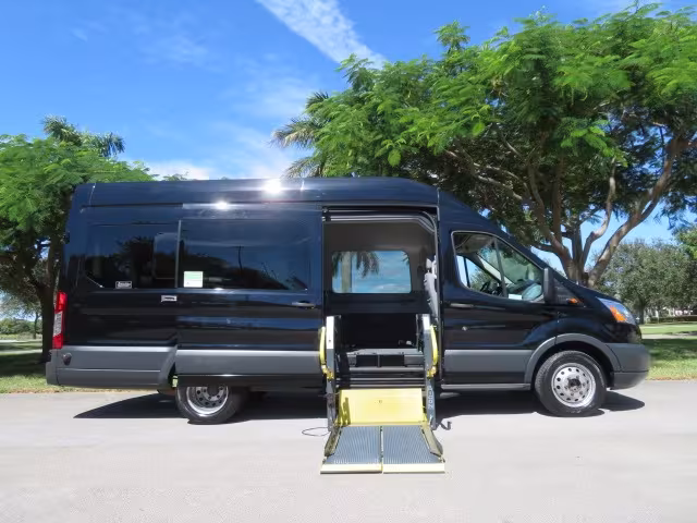 2017 Ford Transit - 1FBVU4XG3HKB20772 - Image #46