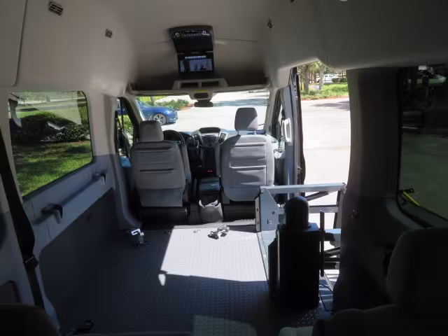 2017 Ford Transit - 1FBVU4XG3HKB20772 - Image #75