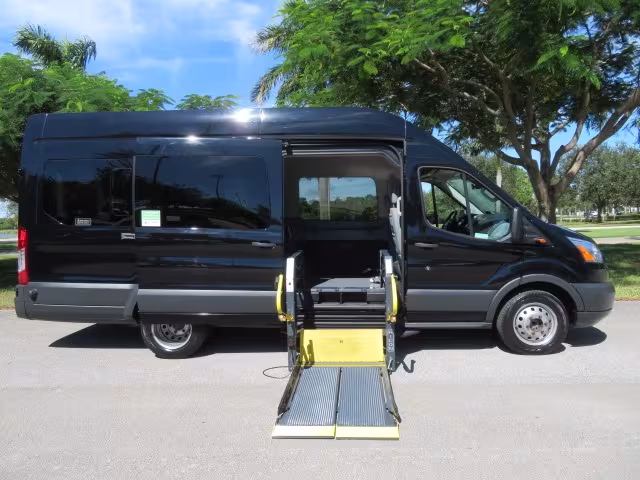 2017 Ford Transit - 1FBVU4XG3HKB20772 - Image #92
